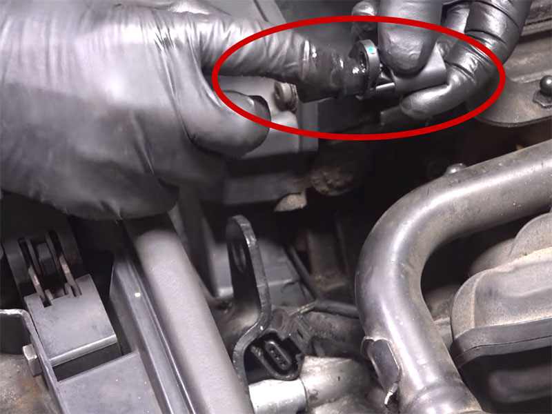 fix audi p0010 by replace camshaft position sensor