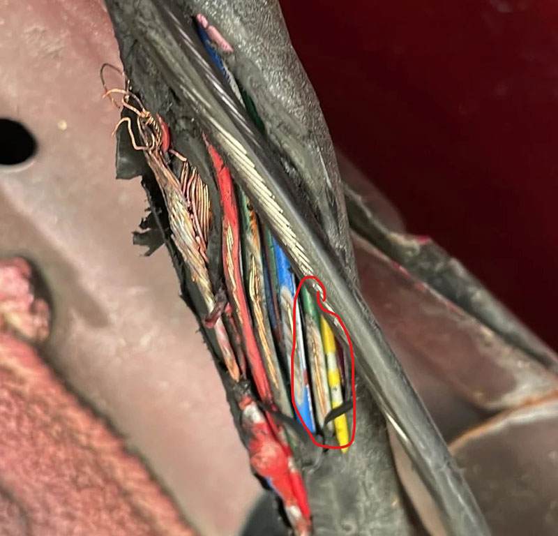 Cause of Mercedes Benz DTC P1570