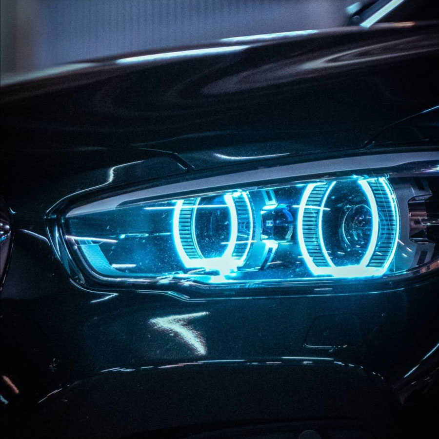 How to Activate BMW Automatic Headlights and Adjust Sensor Sensitivity