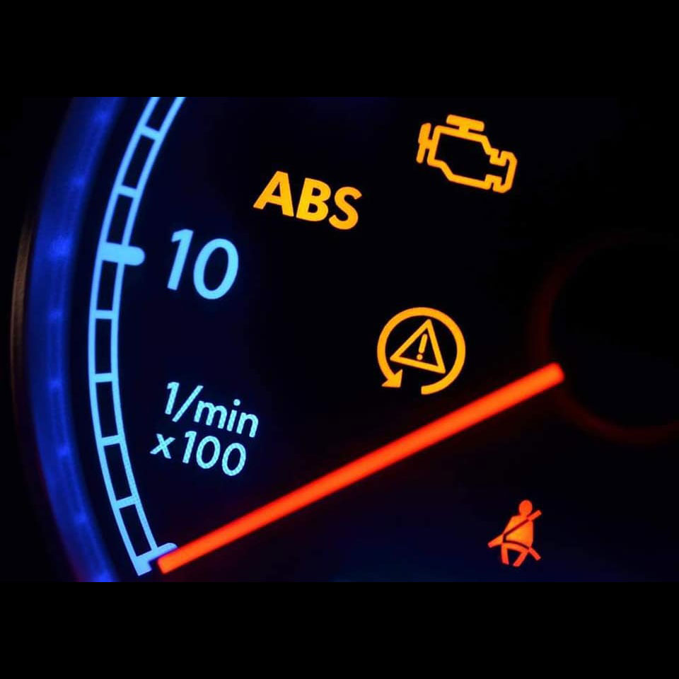 Symptoms of a Bad ABS Module