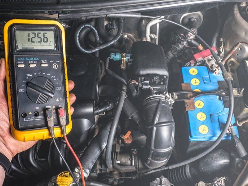 Step 1 to fix audi code p1602 - Test battery voltage with a multimeter