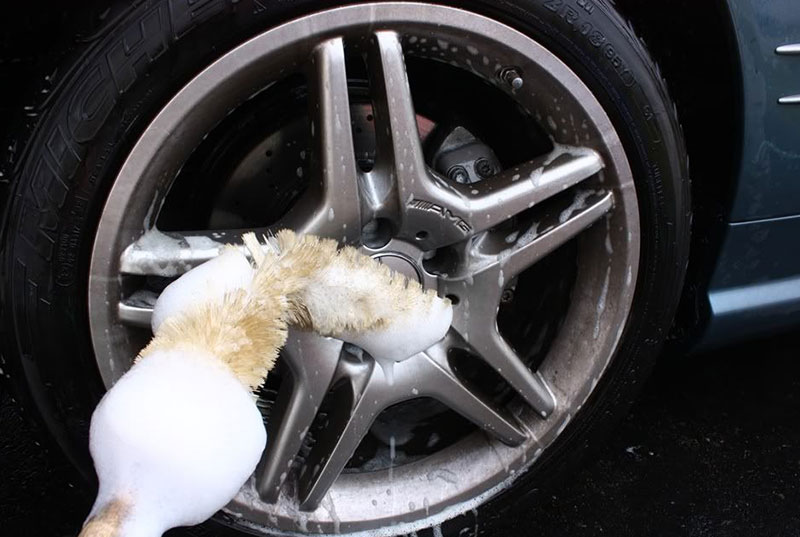 rinse the wheel wells