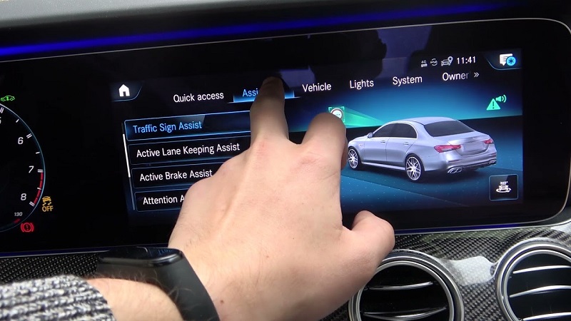 mercedes traffic sign assist 2